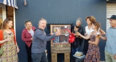 Lennox celebrates its new street library – Echonetdaily