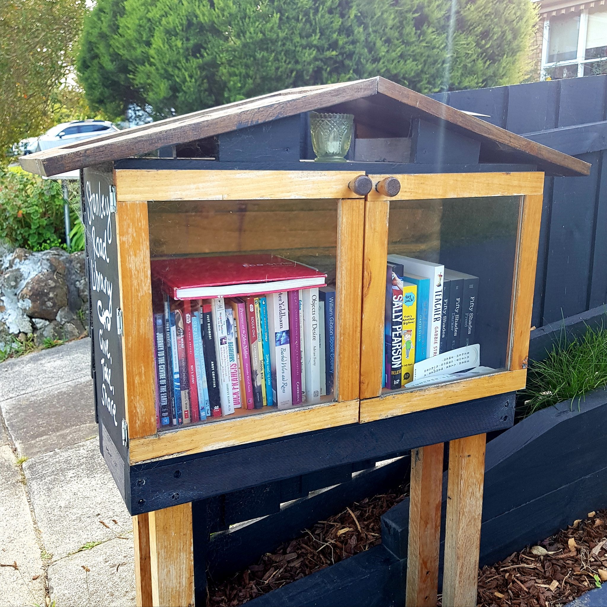 Stanley Street Library - Street Library Australia