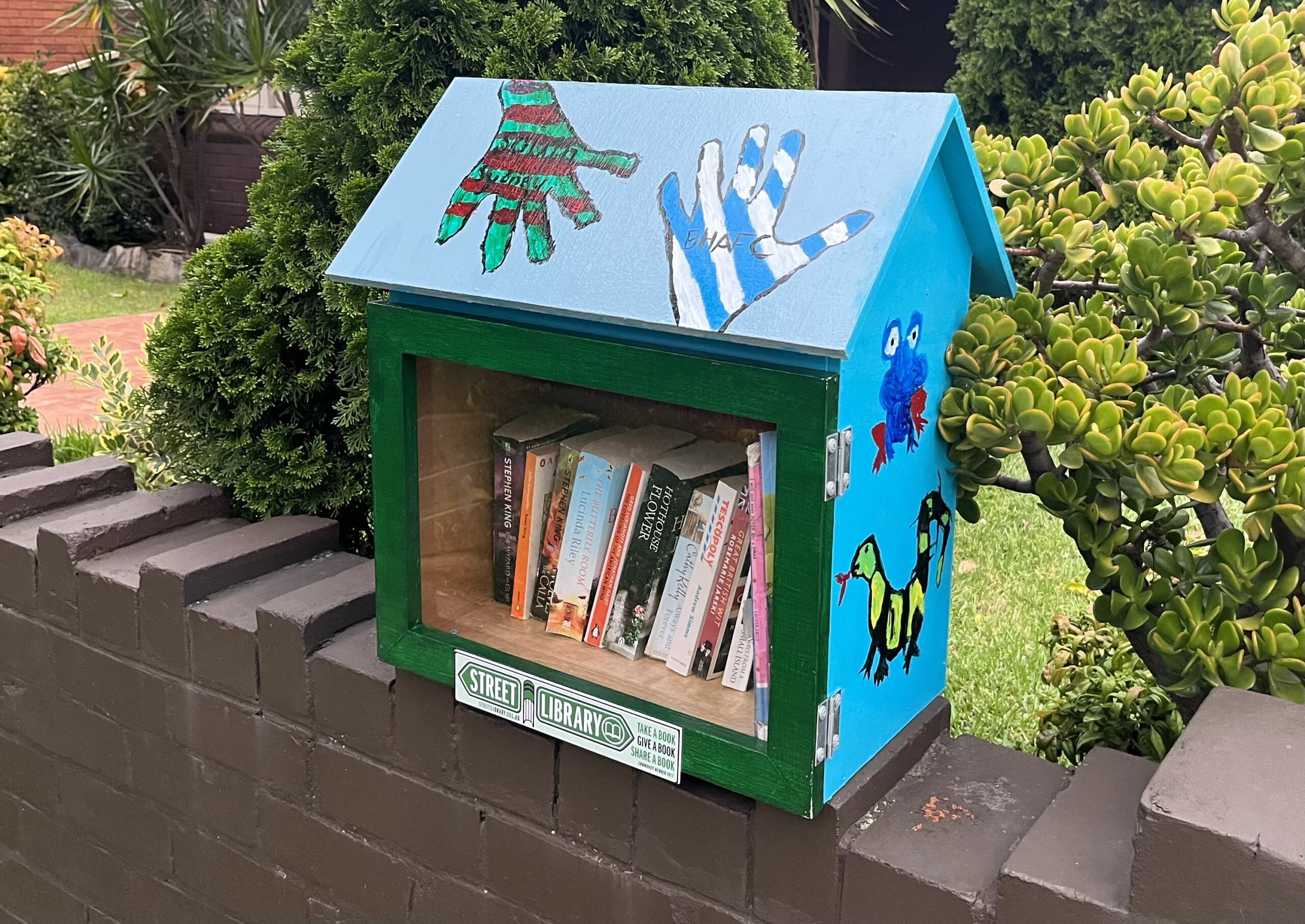 Queensborough Road Street Library Street Library Australia