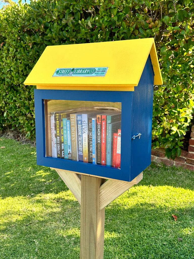 The Shed - Includes Free Plaque - Most Popular! - Street Library Australia