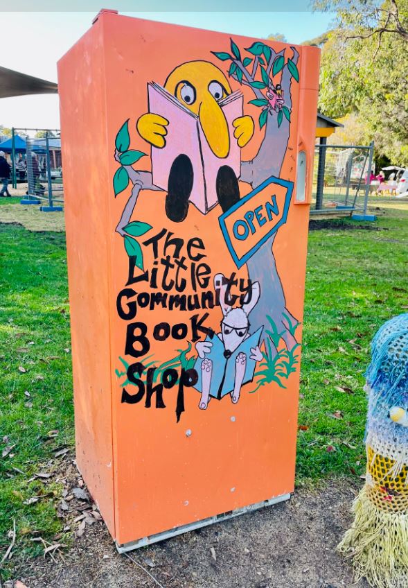 Betka Rd. Street Library