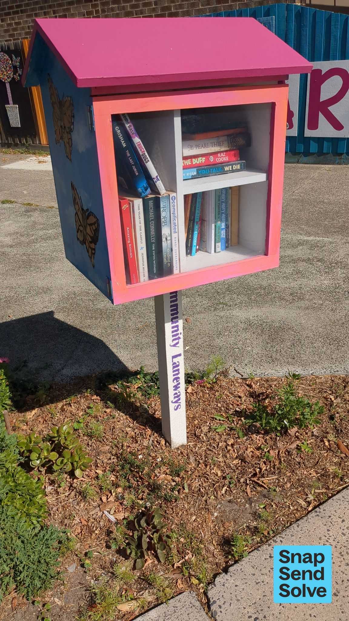 Koornang Road Street Library